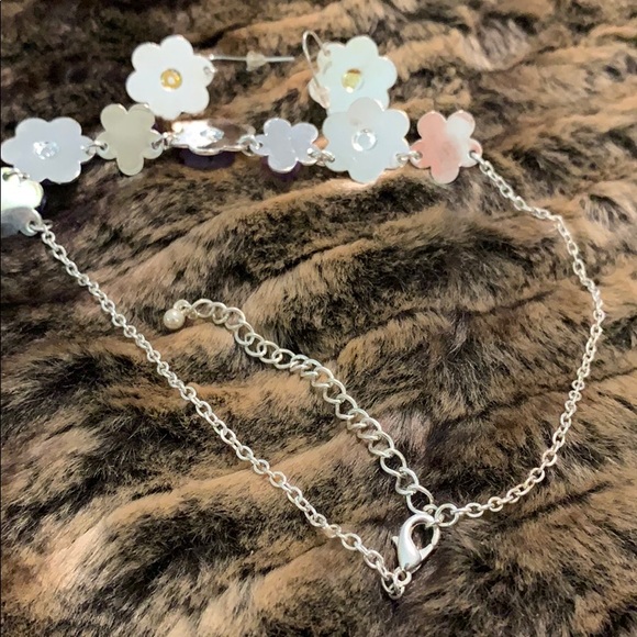 PRETTY & Charming-lavender-necklace/earrings #A369 - Picture 4 of 4